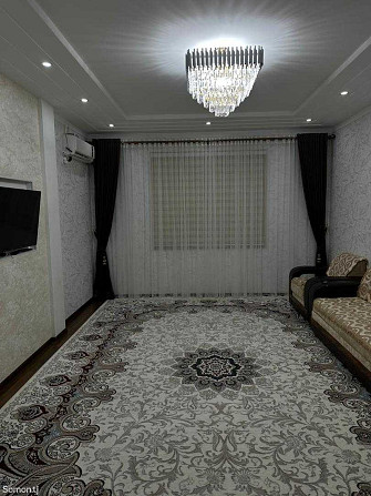 3-комн. квартира, 5 этаж, 80 м², 19мкр  - изображение 1