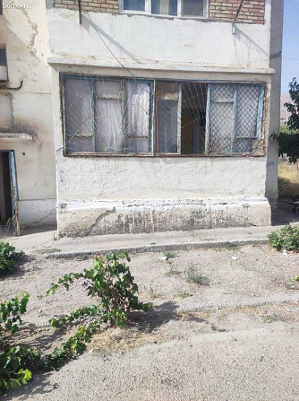 3-комн. квартира, 1 этаж, 64 м², 16мкр  - изображение 2