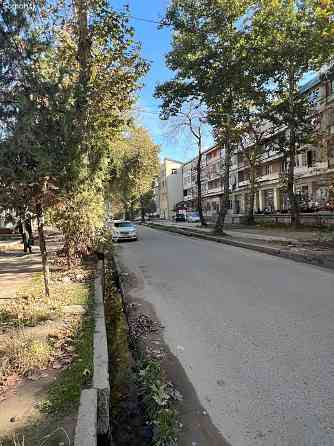 3-комн. квартира, 1 этаж, 127 м², Бозорчаи Гулистон Вахдат