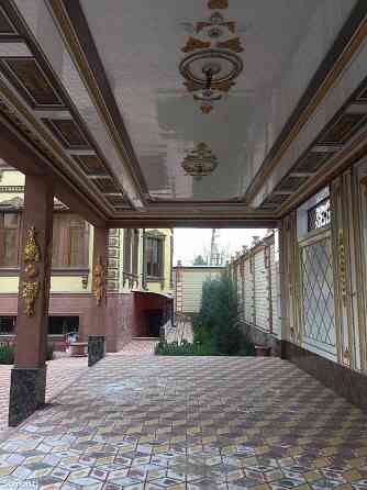 3 этажн. 20-комн. дом, 12 соток, Сомони Душанбе