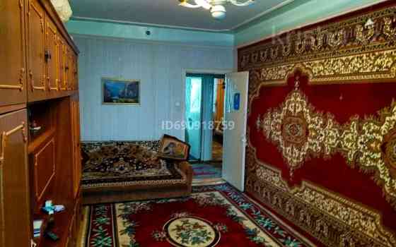 3-комнатная квартира, 64 м², 4/4 этаж, 7-микрорайон - Городе Зарафшан Навоииской области Республики  Ташкент