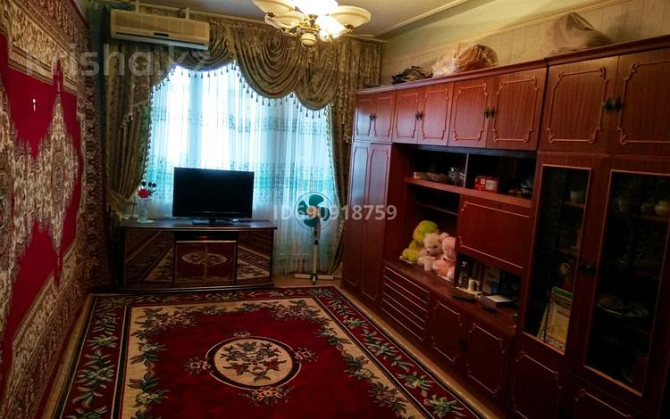3-комнатная квартира, 64 м², 4/4 этаж, 7-микрорайон - Городе Зарафшан Навоииской области Республики  Tashkent - photo 1