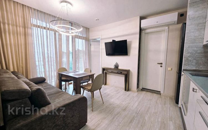 3-комнатная квартира, 48.2 м², 3/15 этаж, Лех и Мария Качинских 21 Батуми - изображение 2