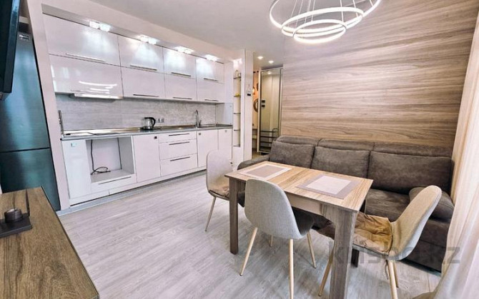 3-комнатная квартира, 48.2 м², 3/15 этаж, Лех и Мария Качинских 21 Батуми - изображение 5