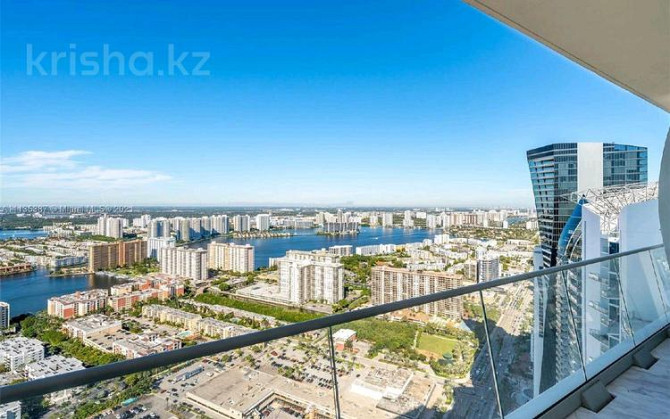 3-комнатная квартира, 355 м², 43/50 этаж, Collins Ave 16901 - Collins Ave Майами - изображение 1