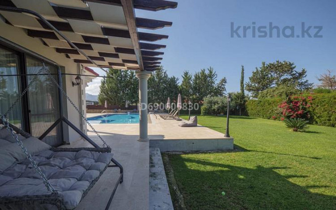 Отдельный дом, 5 комнат, 600 м², 21 сот., Ozanköy 35.3331264, 33.3758516) — Возле Mepaş Outlet Çatal Кирения - изображение 4