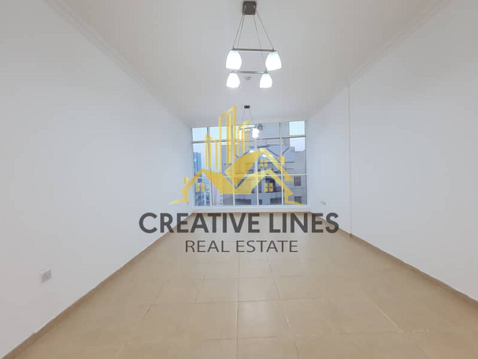 On Prime Location Spacious 2bed room Available For Family Al Nahda (Dubai) - изображение 2