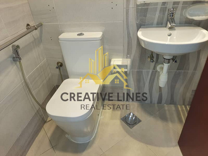 On Prime Location Spacious 2bed room Available For Family Al Nahda (Dubai) - изображение 6