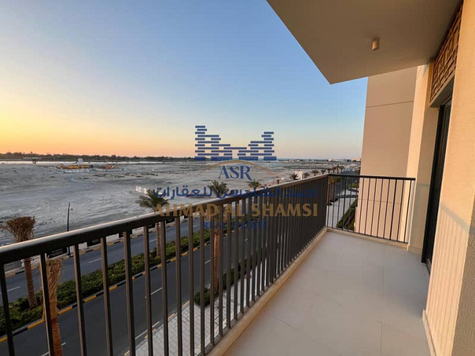 Brand New 1 BR Sea View | 2 Bath Special Unit | Parking Included Аль Хан - изображение 6
