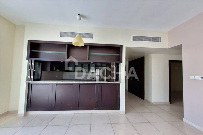 Chiller free I Unfurnished I Spacious Layout Вьюз - изображение 6