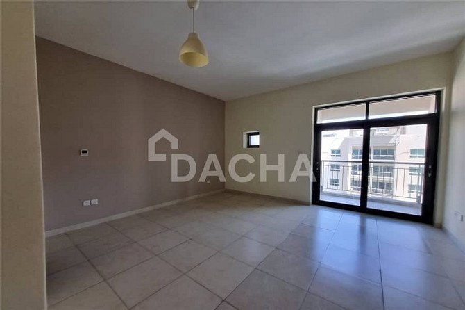 Chiller free I Unfurnished I Spacious Layout Вьюз - изображение 2
