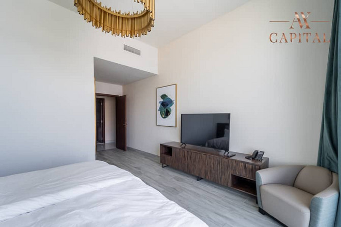 Waterfront View | Spacious | Large Balcony Dubai Media City - photo 7