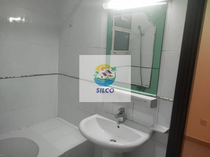3 BHK including with Master Bedroom & Wardrobes Аль Мушриф - изображение 5