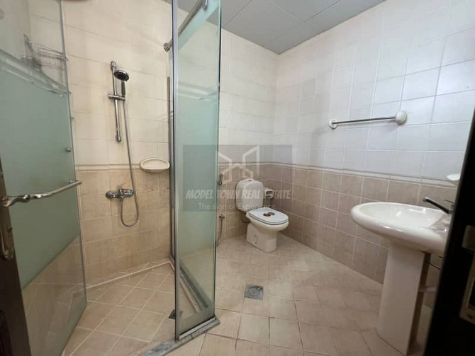 Including utility 3-Bhk  Apartment  Private Terrace  &  Excellent  Finishing  &  Covered parking. Халифа Сити - изображение 8