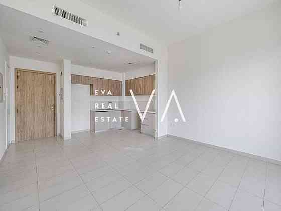 Luxury 2BHK Apartment | Amazing View | Big Balcony Sheikh Zayed Road