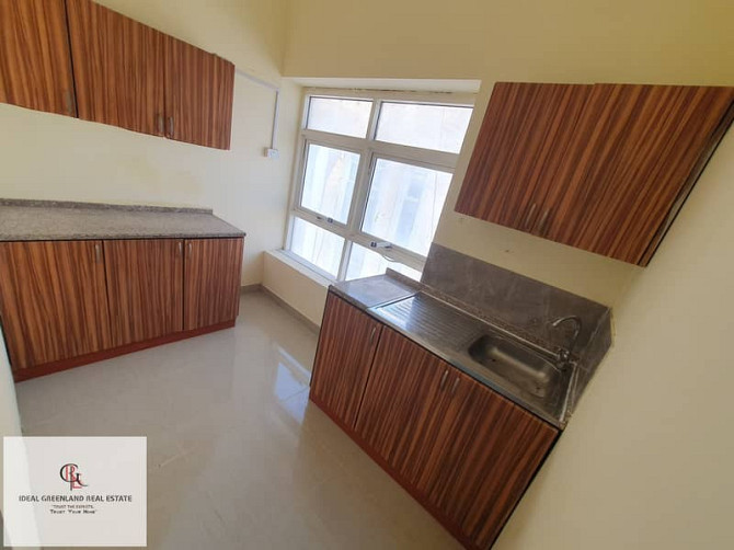 1 BHK APARTMENT AVAILABLE NEAT AND CLEAN IN MOHAMMAD BIN ZAYED CITY Мохаммед Бин Зайед Сити - изображение 5