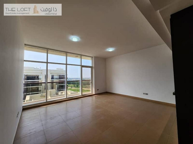 Duplex | 3Br w/ Maid's Room | Spacious Balcony Al Raha Beach - photo 5