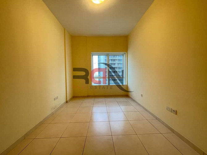 Spacious 3 master Room Apartment with basement Parking Корниш - изображение 5