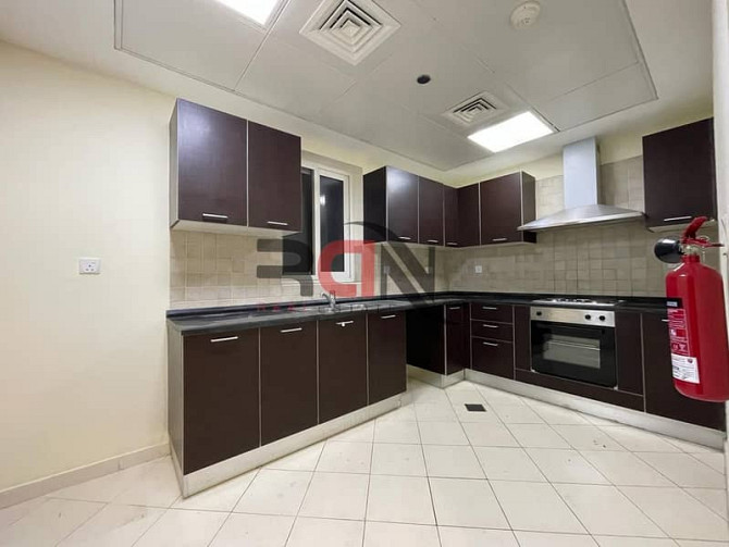 Spacious 3 master Room Apartment with basement Parking Корниш - изображение 7