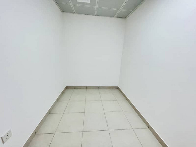 1BHK SPACIOUS APARTMENT WITH MAID STORAGE ROOM ALL FACILITIES NEAR TO METRO Шейх Зайед Роуд - изображение 5