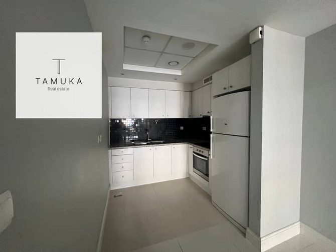 1BR in Rawdhat: Master Bedroom, Appliances, Powder Room, and Parking Included Rawdhat Abu Dhabi - photo 6