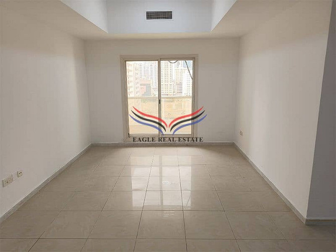 A room and a hall for the first resident, a large area, with a swimming pool and golf courses, 2 bat Аль Зора - изображение 6