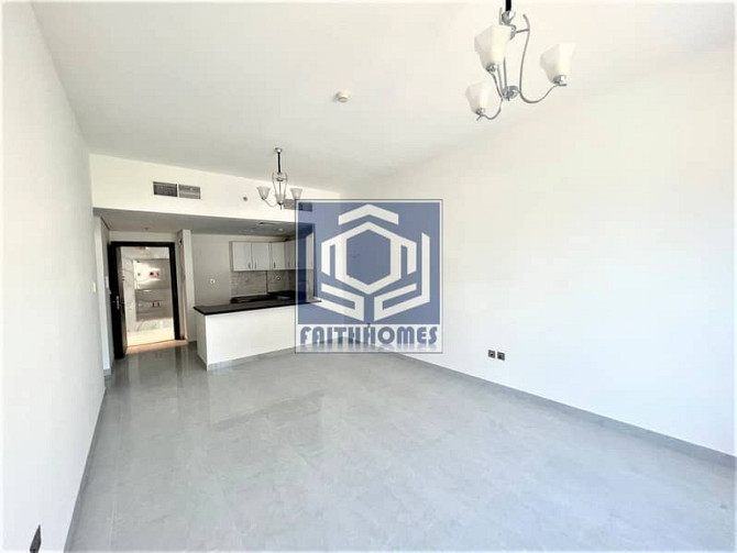 Free Gas Supply | Huge Balcony | Ready to move Арджан - изображение 7