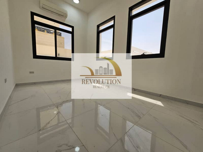 High Standard Elegant 1BHK + Hall | Madinat AL Riyadh| Free All Amenities Мадинат Аль Рияд - изображение 8