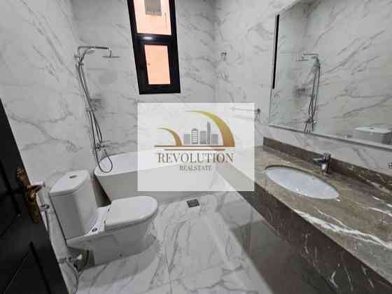 Negotiable | First tenant | Spacious Studio Мадинат Аль Рияд