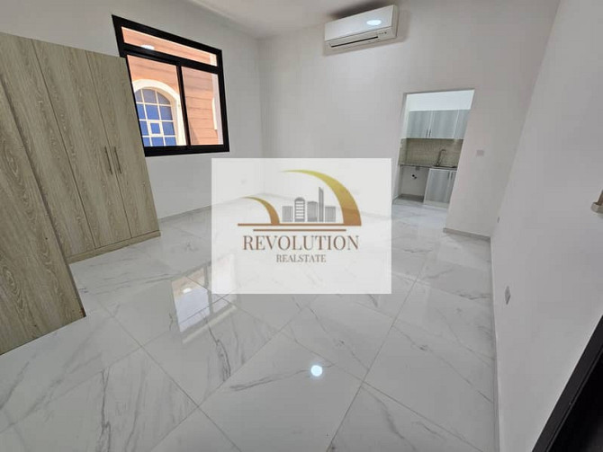 Negotiable | First tenant | Spacious Studio Madinat Al Riyadh - изображение 8