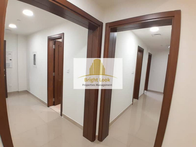No Commission!! 3 bedrooms with all facilities Corniche 100k Аль Халидия - изображение 1