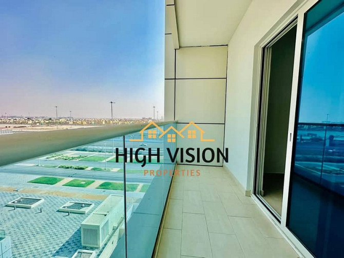 3 Balcony |  2BR Master BR | Offer Аль Раха Бич - изображение 6
