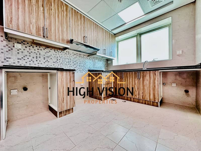 3 Balcony |  2BR Master BR | Offer Аль Раха Бич - изображение 3