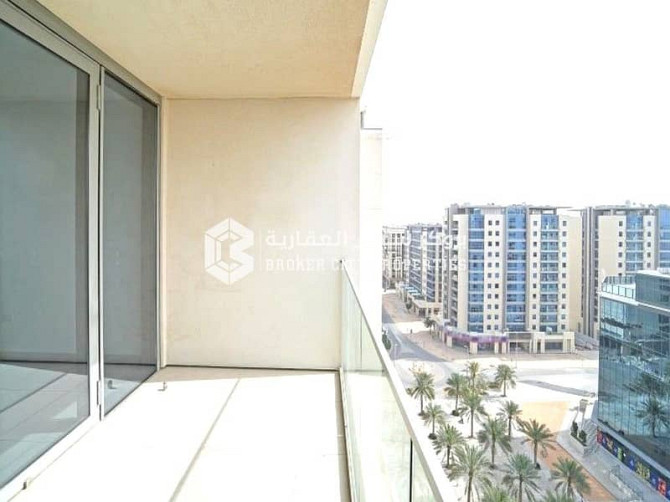 Spacious Apartment💥Community View🌊 Beach Access Аль Раха Бич - изображение 1