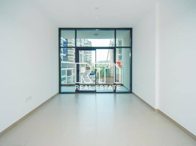 Hot Deal Spacious 2bed Apartement From April Available Dubai Production City (IMPZ) - photo 2