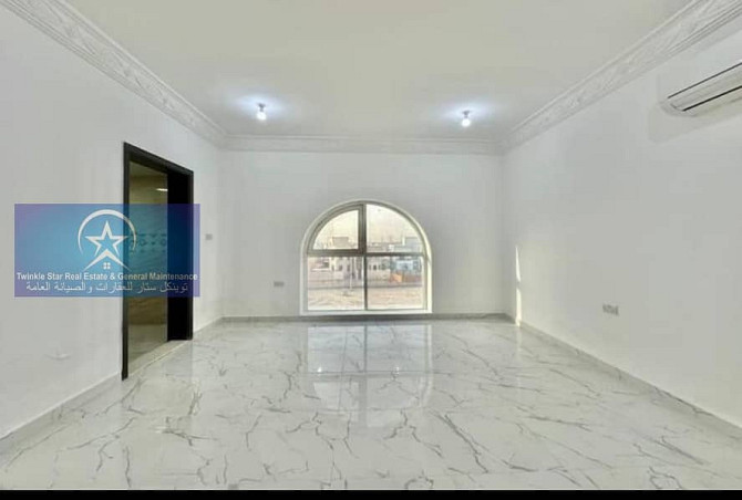 Brand New 1st Tenant Studio Sep/Kitchen Proper Washroom Near Khalifa Market In KCA Халифа Сити - изображение 6