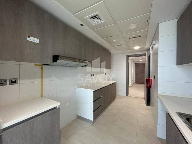 REMARKABLE 3BR+MAID|GREAT AMENITIES|CANAL VIEW Al Raha Beach - photo 2