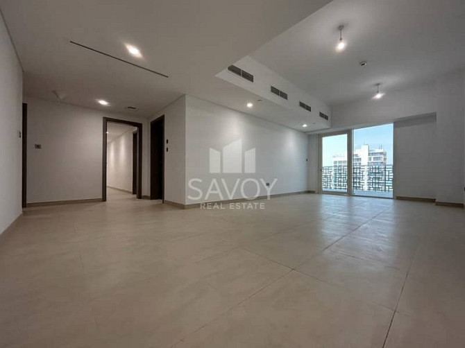REMARKABLE 3BR+MAID|GREAT AMENITIES|CANAL VIEW Al Raha Beach - photo 7