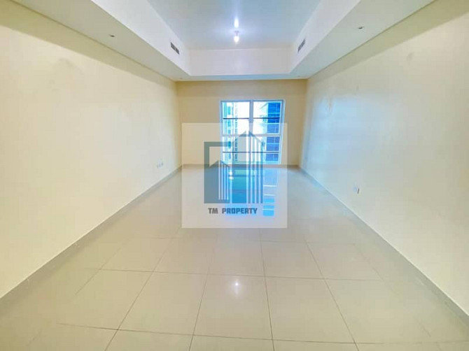 HOT OFFER  / Luxurious 2 BHK apartment For rent / Near Souq extra mall Дубай Силикон Оазис - изображение 3