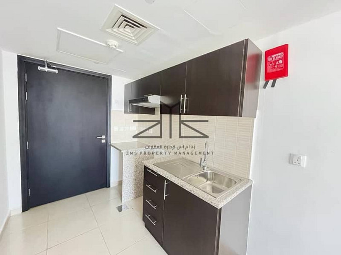 Hot Deal | Spacious | Vacant Rawdhat Abu Dhabi - photo 3