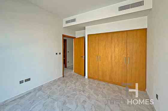 Modern layout -- 1 B-R-- High Floor -- CLoSE TO M0E Аль Барша