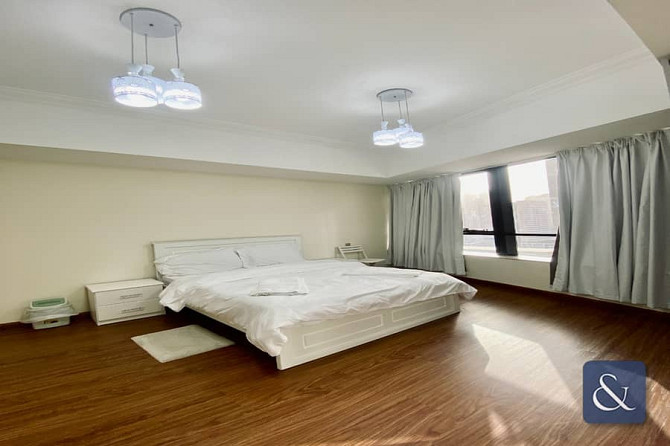 Spacious 4 Bedroom Apartment Available Jumeirah Lake Towers (JLT) - photo 1