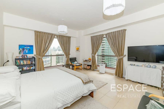 Sea View | Unfurnished |Spaciouus | 3 Bed Jumeirah Beach Residence (JBR) - photo 5