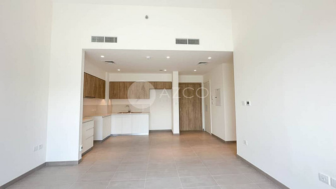 Spacious 1-Bedroom Apartment with Exceptional Amenities Дубай Спорт Сити - изображение 7