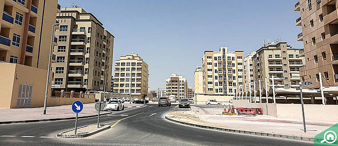 VERY SPACIOUS 2 BEDROOM APARTMENT AT THE MAIN LOCATION READY TO MOVE IN 55K. Al Warqaa - photo 4