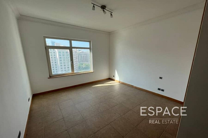 Type C | 3 BR + Maids | Beach Access Palm Jumeirah - photo 2