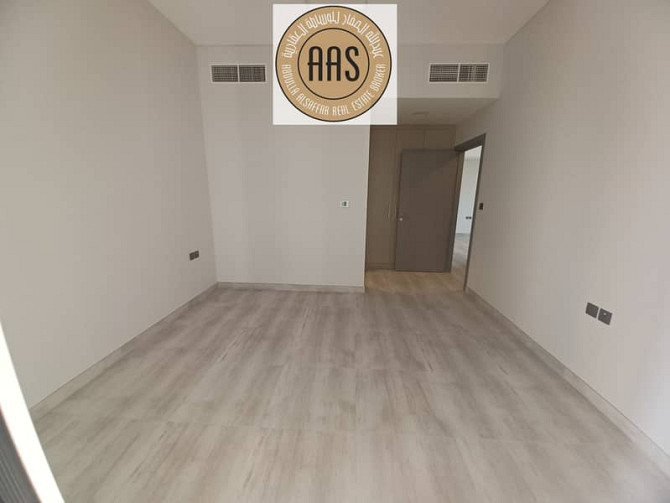 Luxary 2bhk apartment//brand new building with kitchens appliances//just in 100k Al Furjan - photo 4