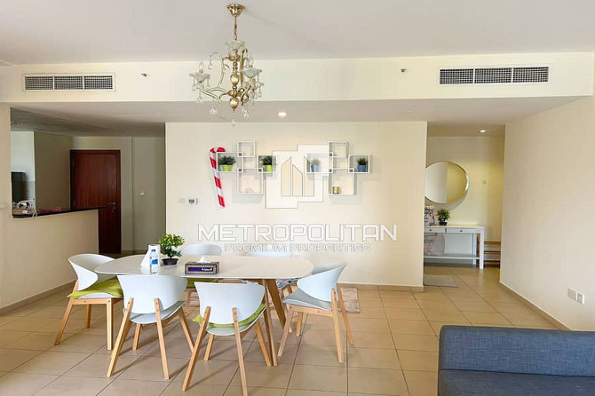 Fully Furnished | Beachfront Living | Marina View Джумейра Бич Резиденс (ДЖБР) - изображение 4