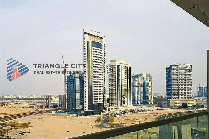 Hot Offer : Amazing View   Studio With Balcony For Rent  In Sport City  : Dubai  : Дубай Спорт Сити - изображение 8