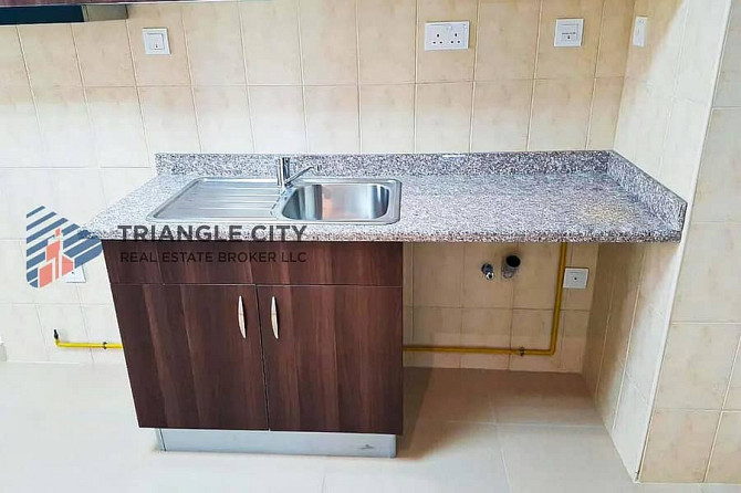 Hot Offer : Amazing View   Studio With Balcony For Rent  In Sport City  : Dubai  : Дубай Спорт Сити - изображение 6